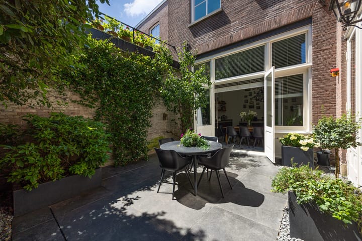 Foto 19 van Gasthuisstraat 9