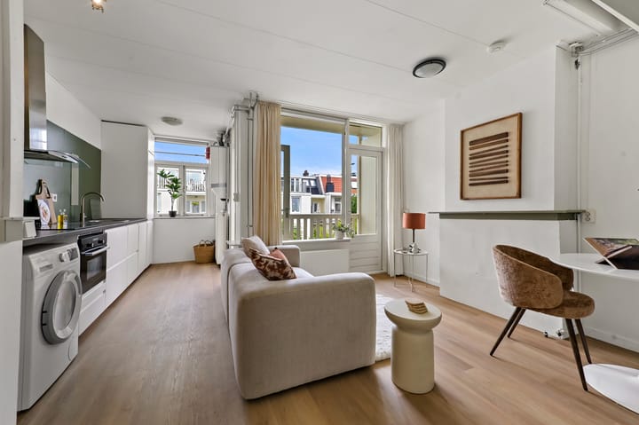 Foto 4 van Van Boetzelaerstraat 70-3