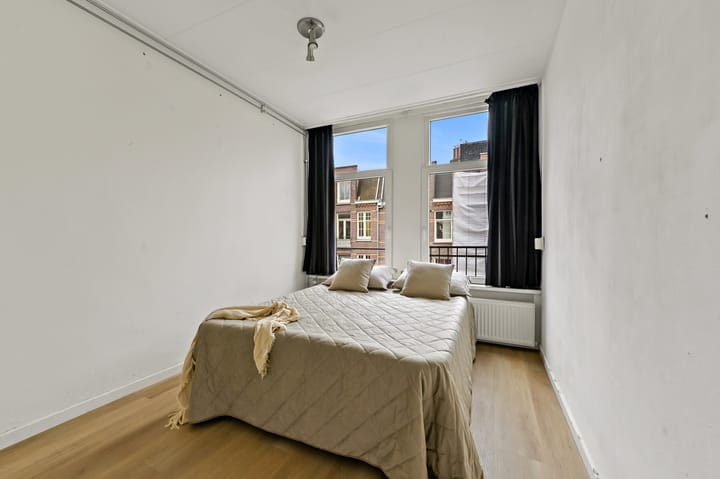 Foto 5 van Van Boetzelaerstraat 70-3