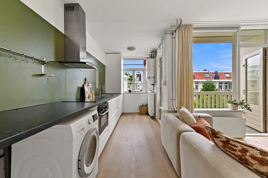 Foto 11 van Van Boetzelaerstraat 70-3