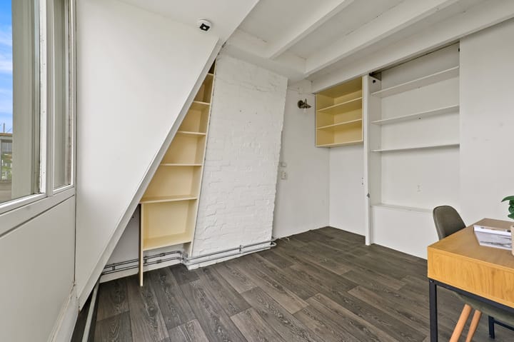 Foto 25 van Van Boetzelaerstraat 70-3