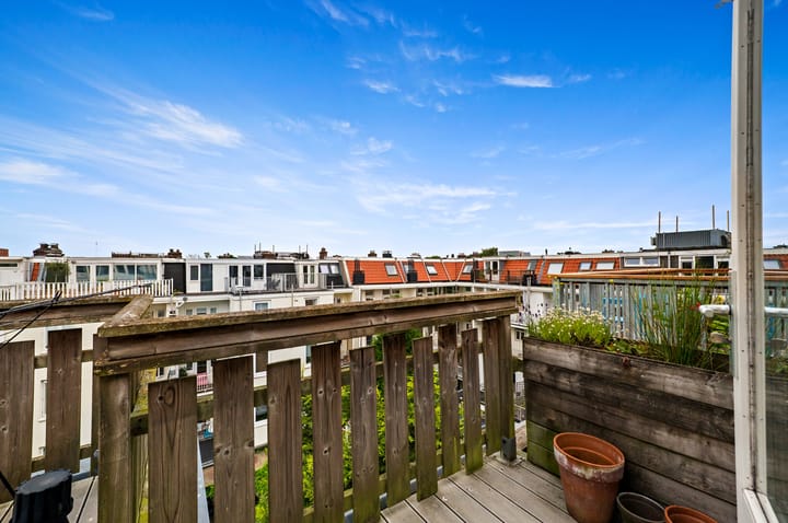 Foto 28 van Van Boetzelaerstraat 70-3