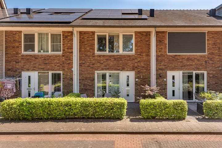 Photo 1 of Burgemeester Folkertslaan 7