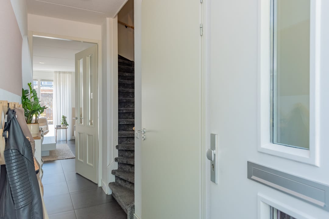 Photo 8 of Burgemeester Folkertslaan 7