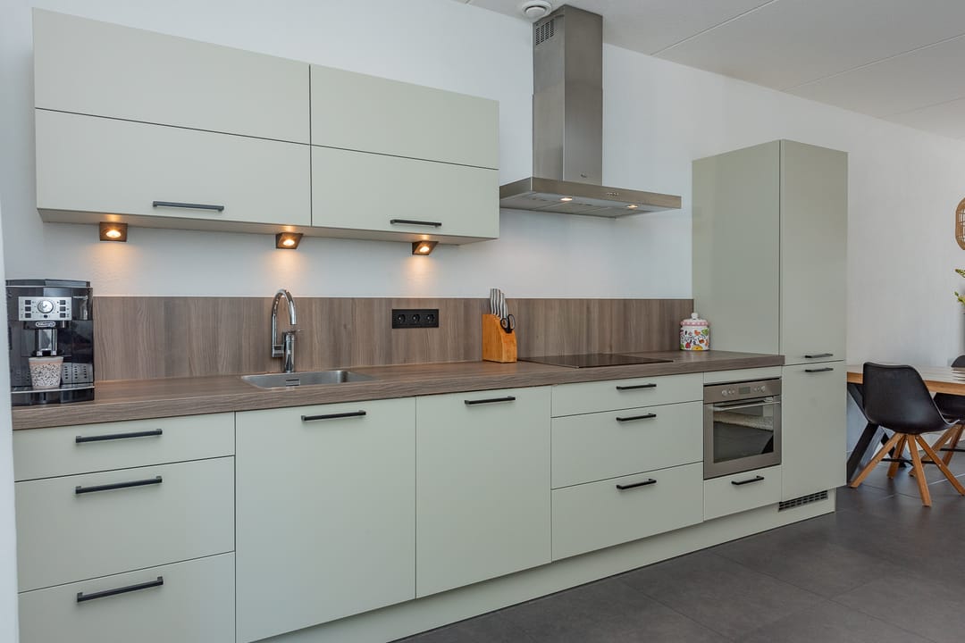 Photo 17 of Burgemeester Folkertslaan 7