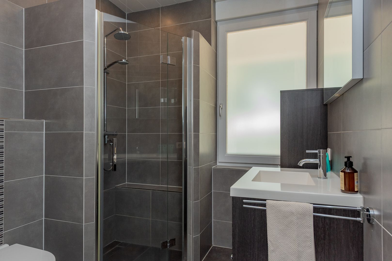 Photo 33 of Burgemeester Folkertslaan 7