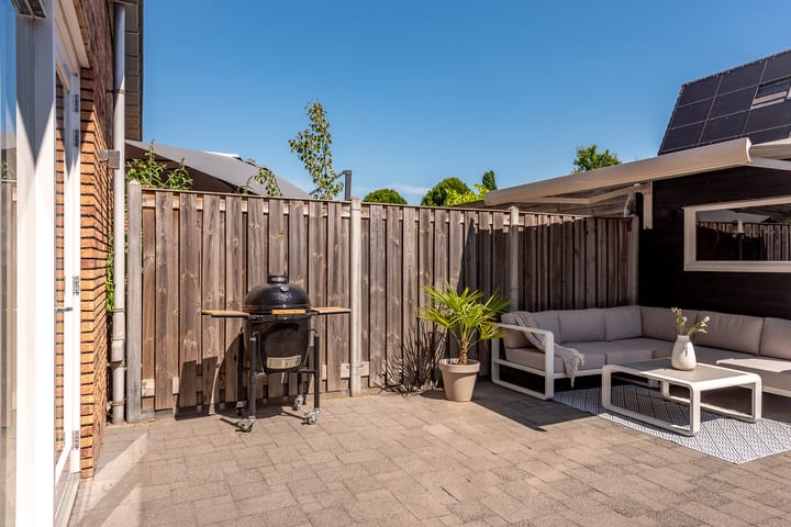 Photo 41 of Burgemeester Folkertslaan 7