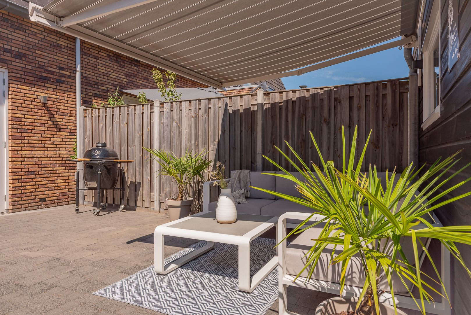 Photo 42 of Burgemeester Folkertslaan 7