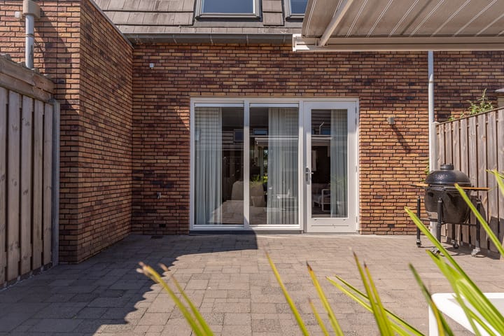 Photo 43 of Burgemeester Folkertslaan 7