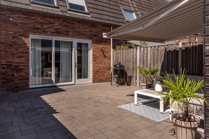 Photo 44 of Burgemeester Folkertslaan 7