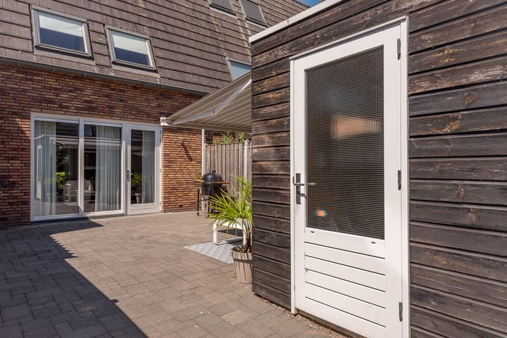 Photo 45 of Burgemeester Folkertslaan 7