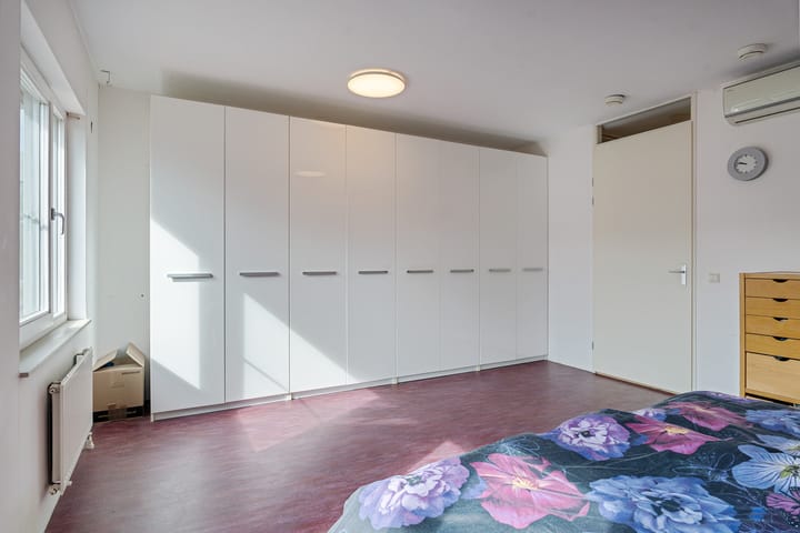 Foto 22 van Waarderstraat 164