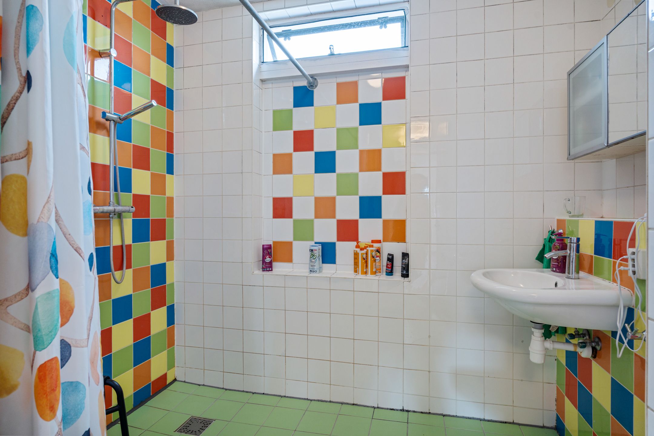 Photo 24 of Waarderstraat 164