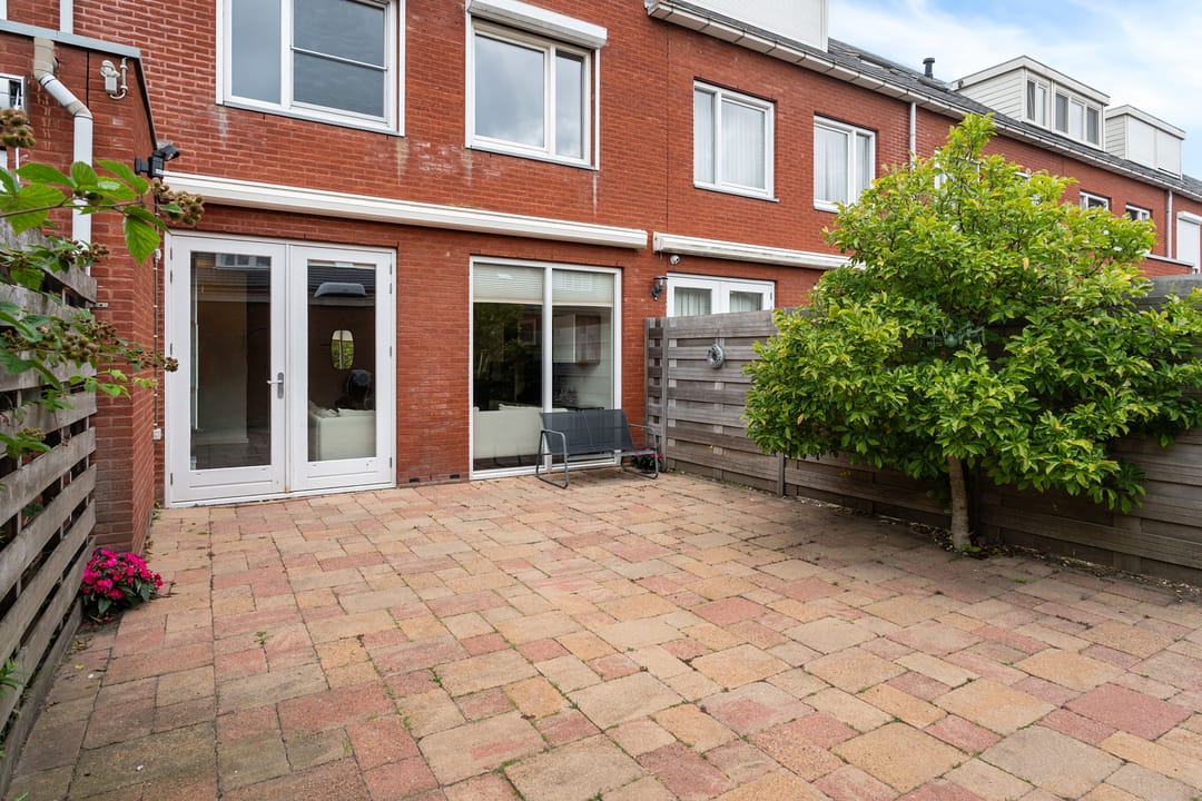 Photo 16 of Waarderstraat 164