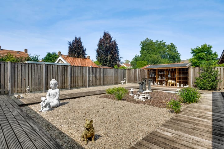 Photo 5 of Burg. Van Houtstraat 47