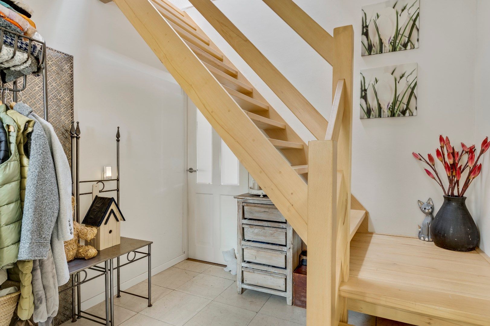 Foto 9 van Burg. Van Houtstraat 47