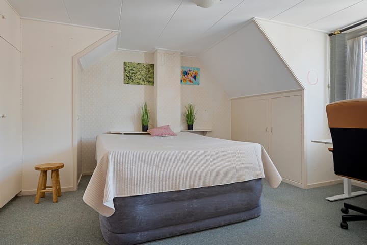 Foto 40 van Solwerderstraat 76