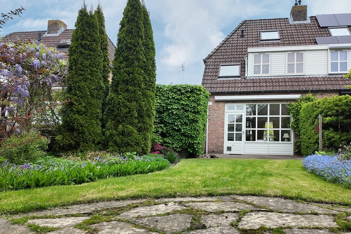 Photo 47 of Cees van Gendlaan 3