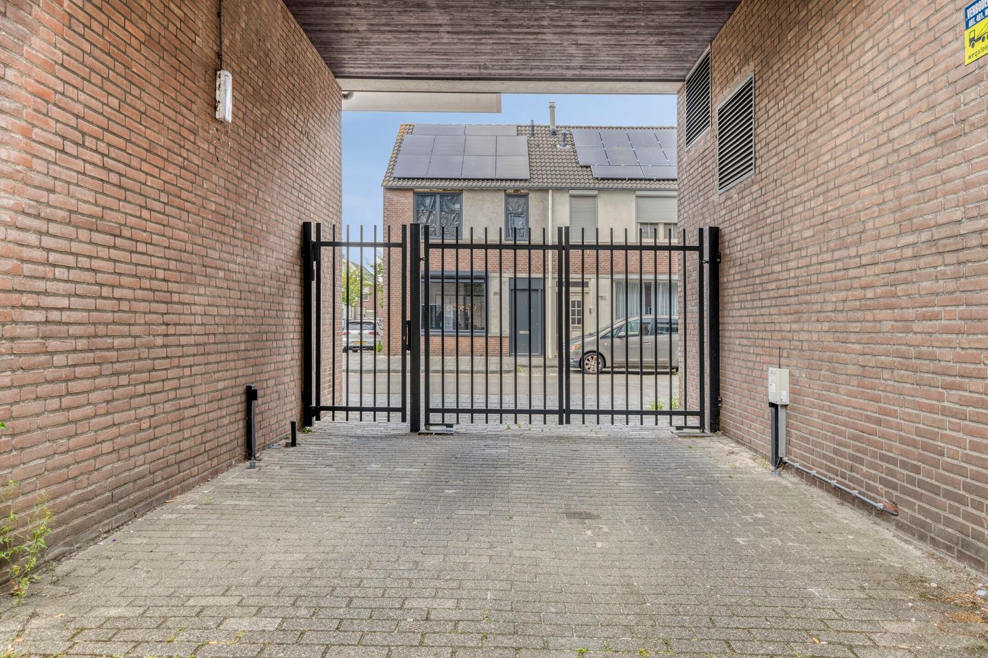 Foto 20 van Molenstraat 3-12