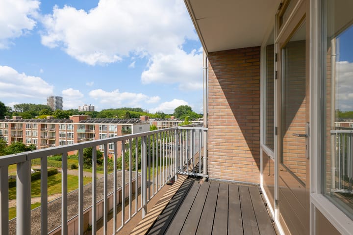 Photo 9 of Arent Janszoon Ernststraat 727-C