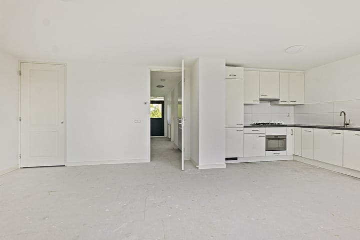 Photo 10 of Arent Janszoon Ernststraat 727-C