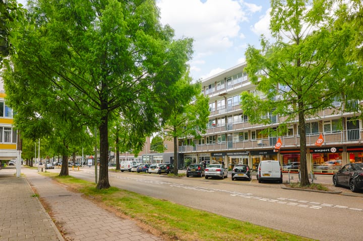 Photo 19 of Arent Janszoon Ernststraat 727-C