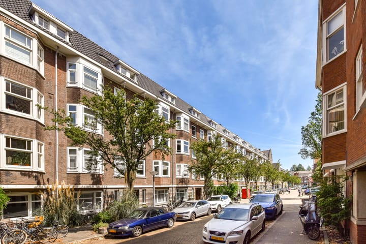 Foto 22 van Vogelenzangstraat 56-3