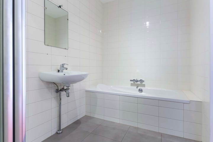 Foto 24 van Jacobus Bellamyhove 32-J