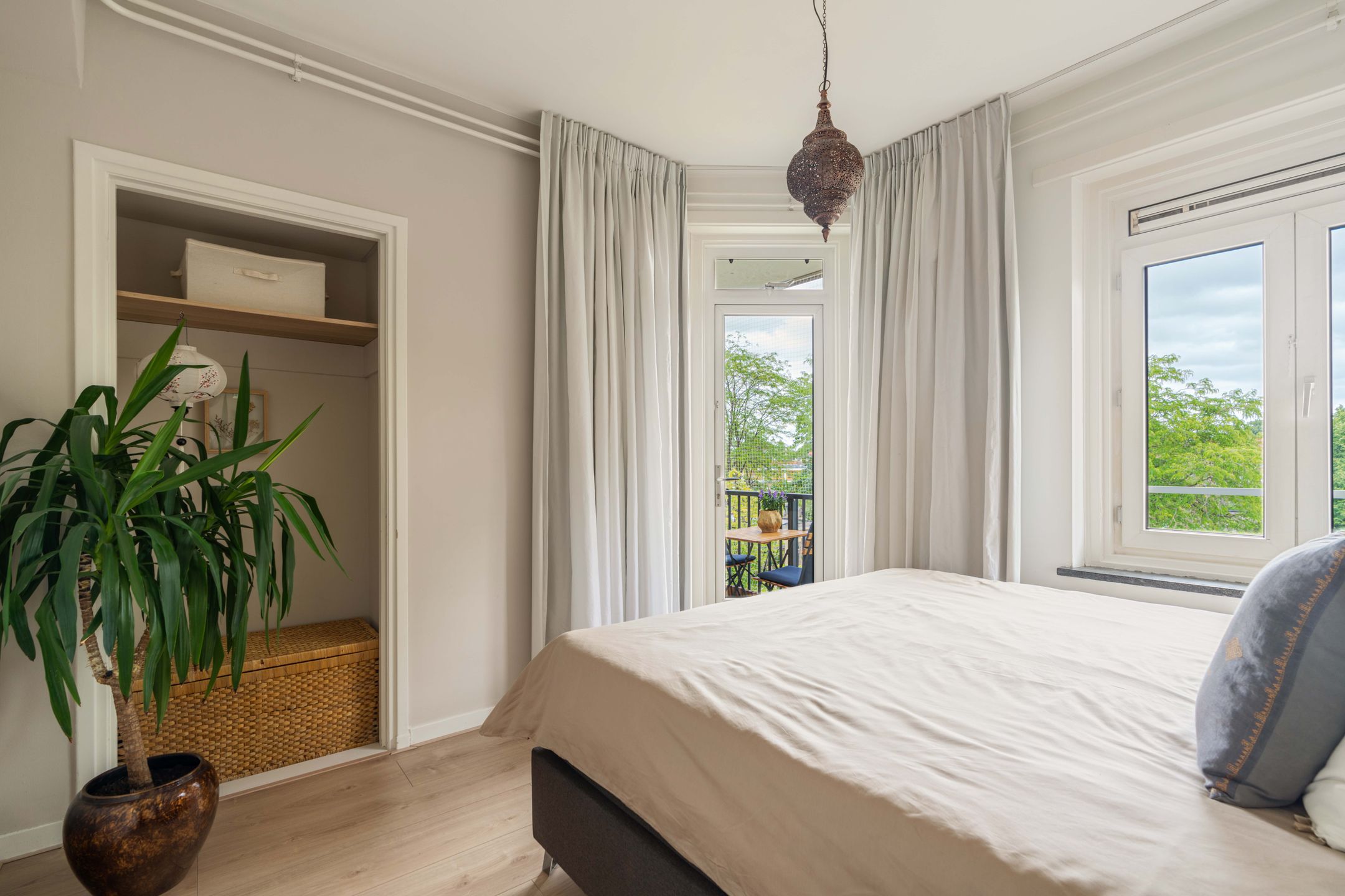 Foto 18 van Erik de Roodestraat 11-3