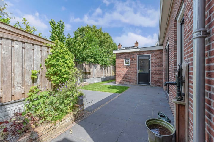 Foto 44 van Jaenbuorren 18