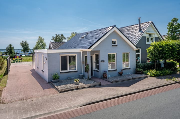 Foto 40 van Hoofdweg 308