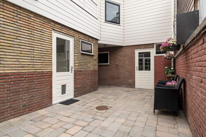 Foto 24 van Reinier de Graafstraat 3