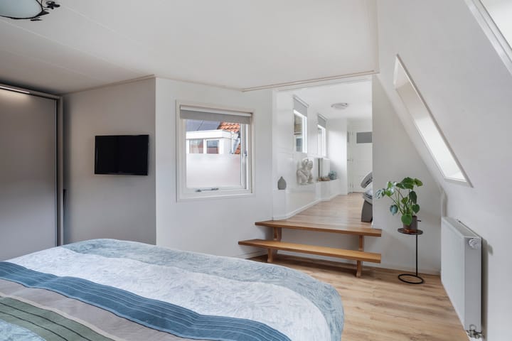 Foto 36 van Reinier de Graafstraat 3