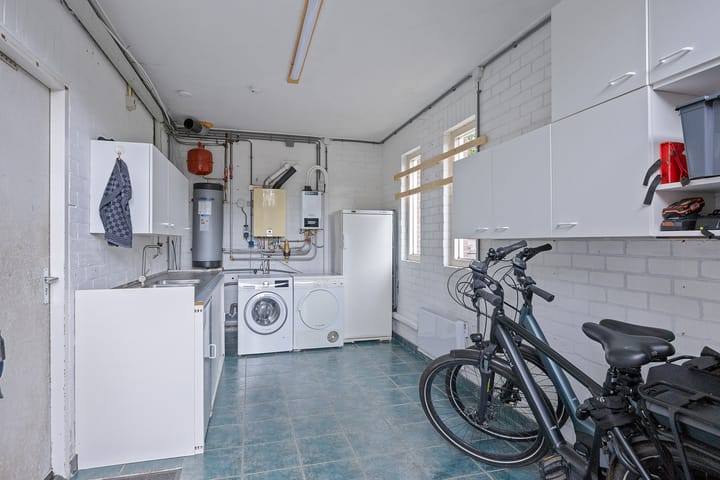 Photo 32 of Lange Leane 3