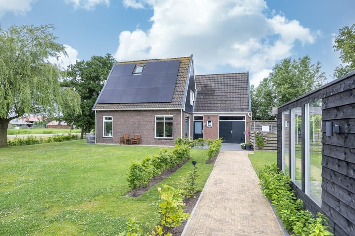 Photo 44 of Lange Leane 3