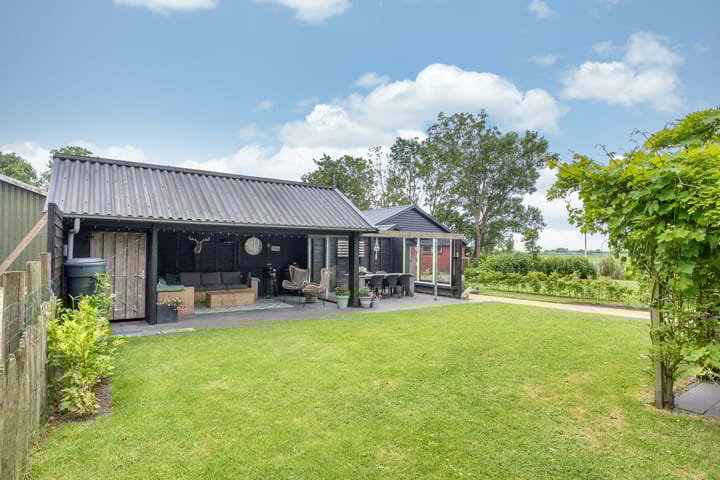 Photo 38 of Lange Leane 3