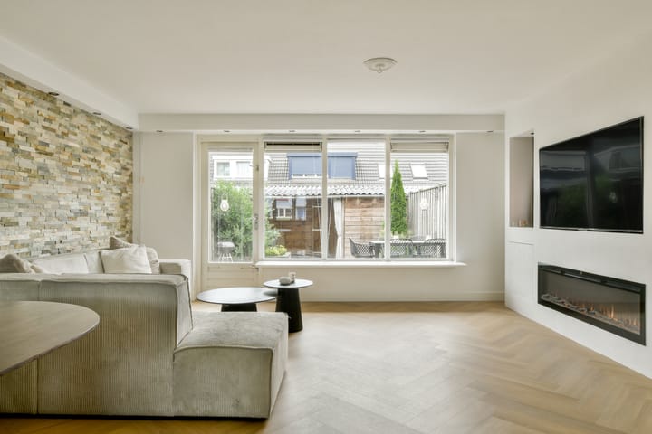 Foto 7 van Toon Hermansstraat 24