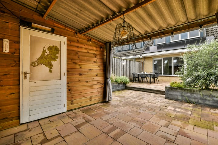 Foto 14 van Toon Hermansstraat 24