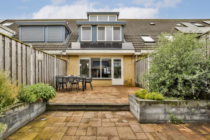 Foto 15 van Toon Hermansstraat 24