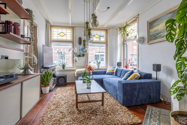 Photo 3 of Warmoesstraat 96