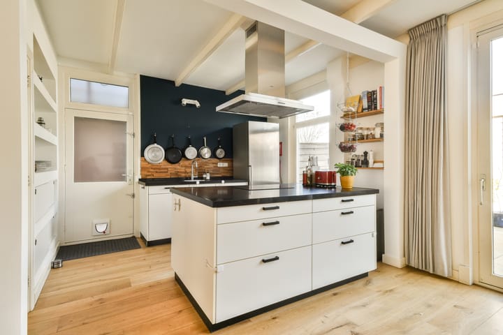 Foto 11 van De Ruyterstraat 4