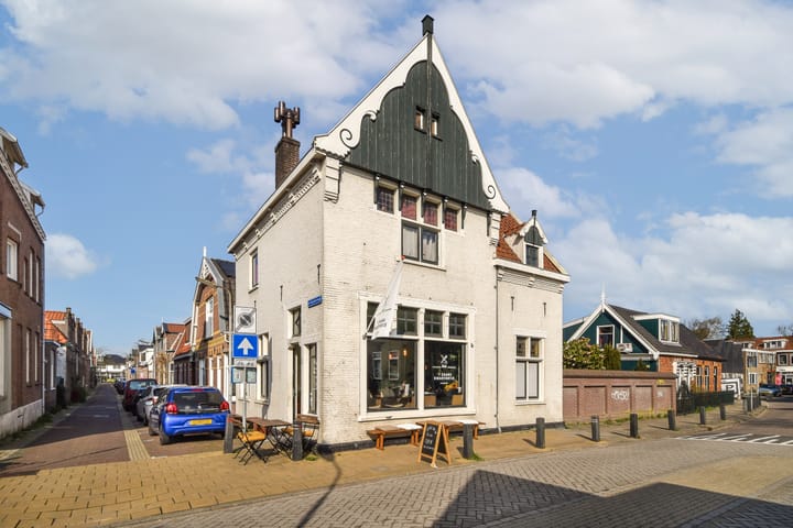 Foto 31 van De Ruyterstraat 4