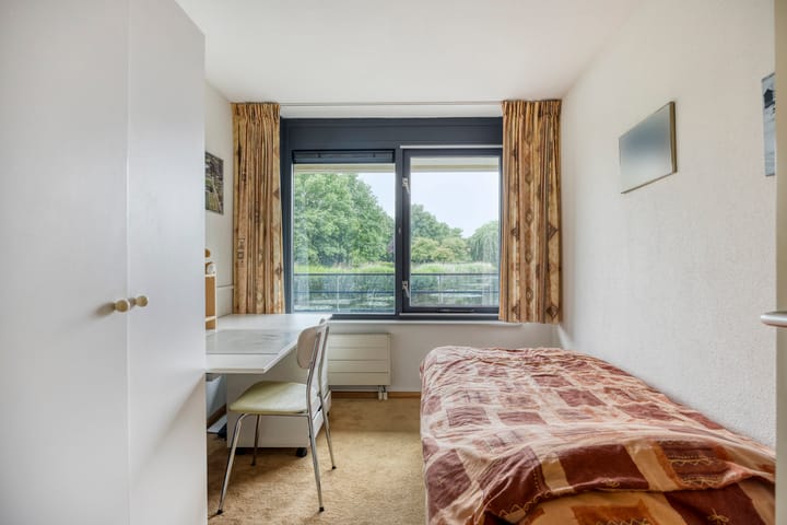 Foto 20 van Marsmanplein 25