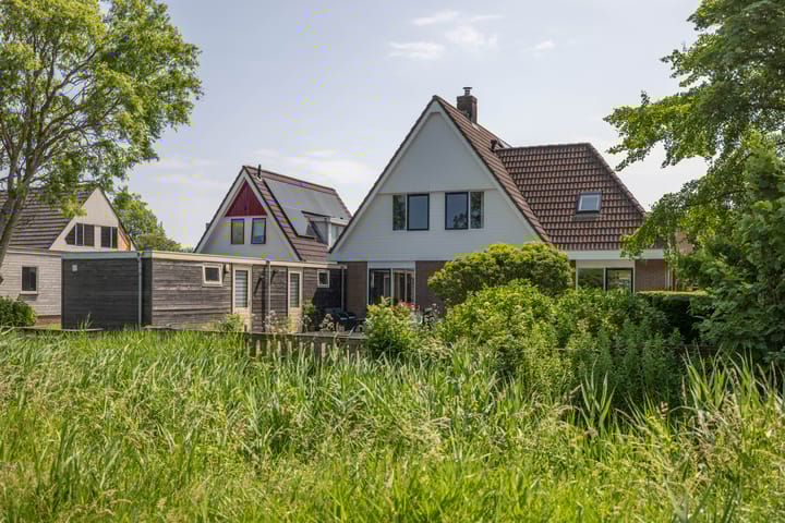 Photo 52 of Skûlestrjitte 33