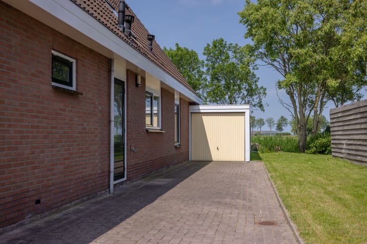 Photo 61 of Skûlestrjitte 33