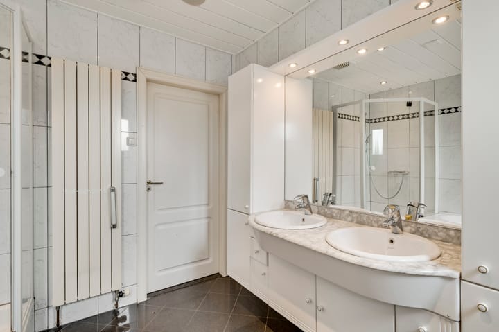 Foto 21 van Roermondseweg 16-B