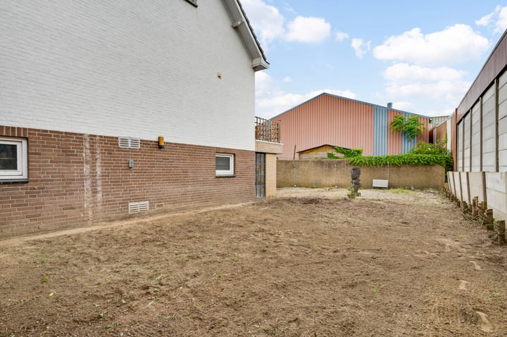 Foto 41 van Roermondseweg 16-B