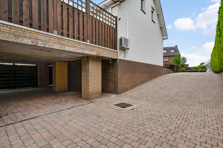 Foto 44 van Roermondseweg 16-B