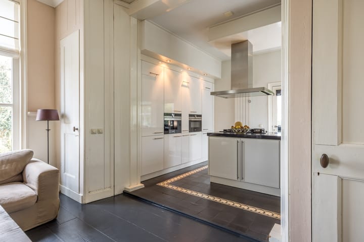 Foto 32 van Buren 14