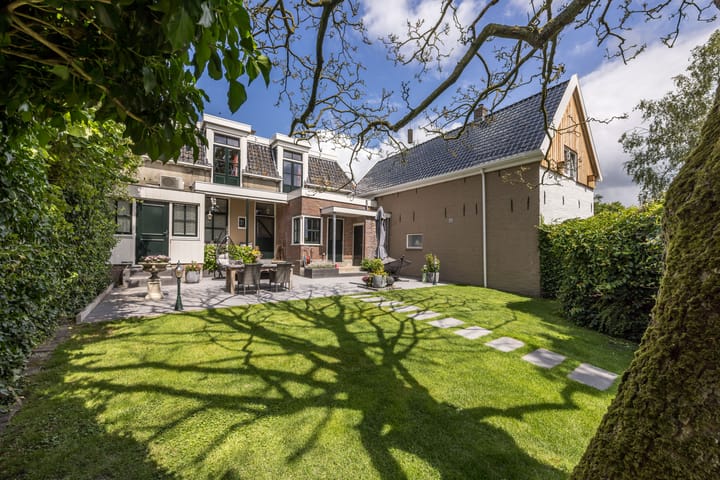 Foto 76 van Buren 14